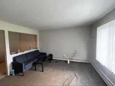 Room in Quiet 2BR Townhome
