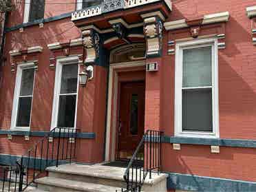 9th Street Willow Ave