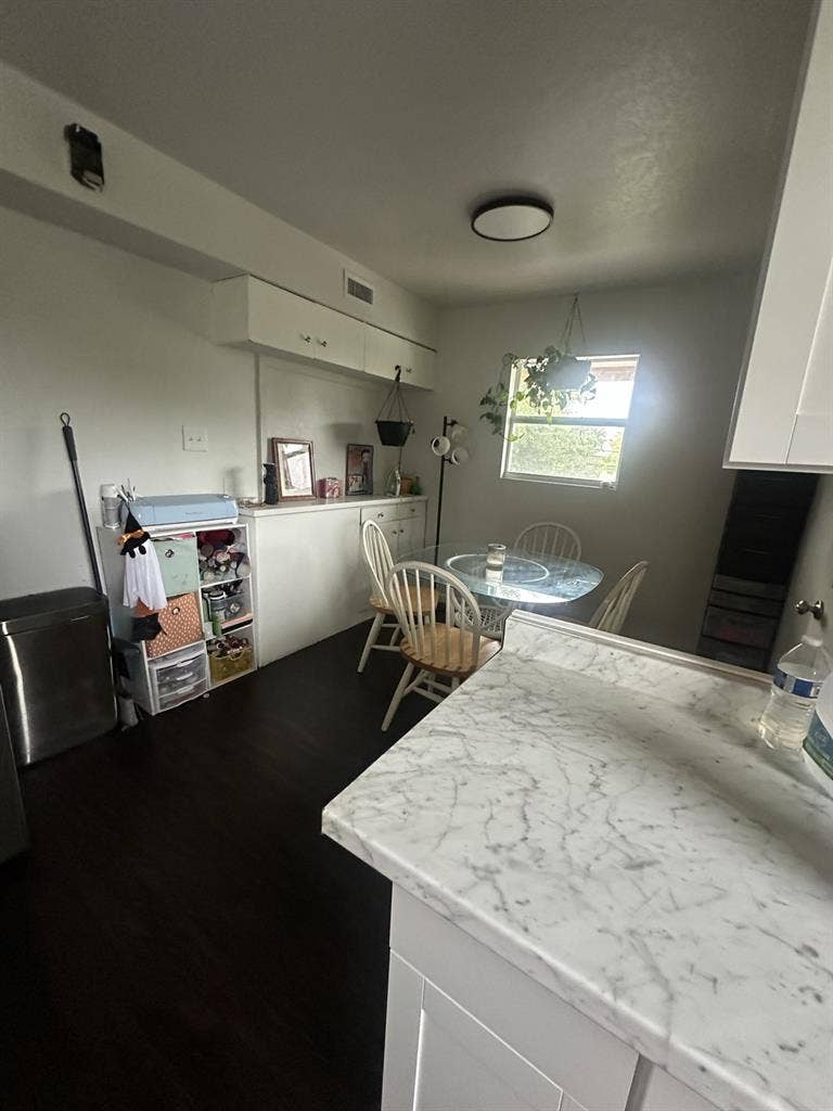 BTH
townhouse