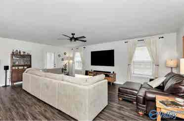 Room available- Young professional