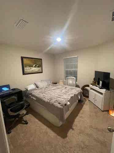 TownHome For Rent Read Desc