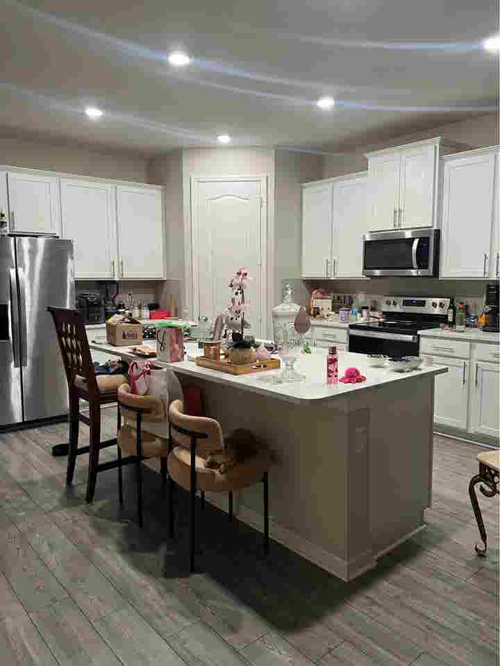 TownHome For Rent Read Desc
