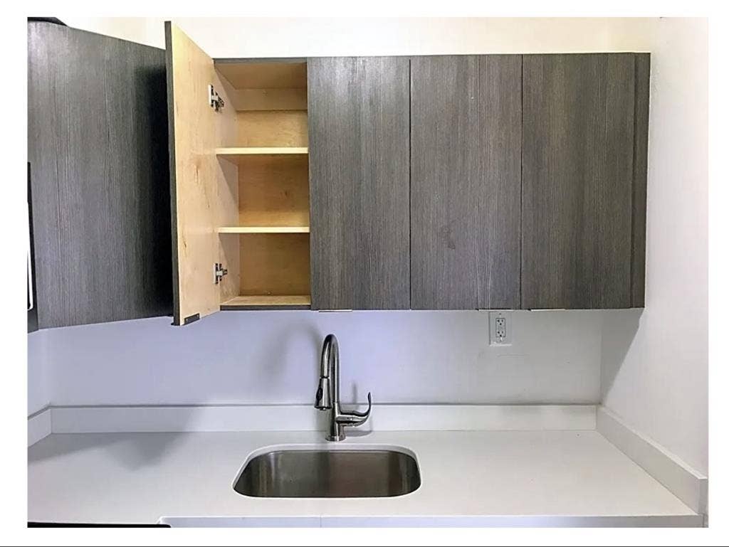 Looking for roomate in North Beach