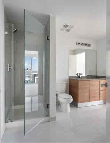 URGENT| Master Bedroom in Downtown