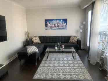 Offering Private Room(only Female)