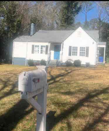 Gorgeous renovated home with rooms