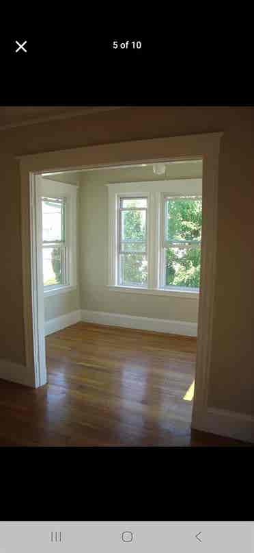 Looking for a roommate - Sept 1st