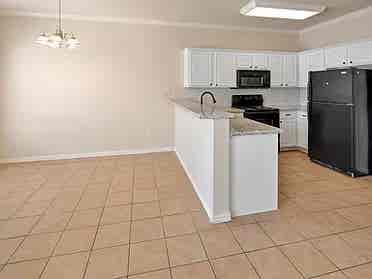 Private Room + Bathroom in Townhome