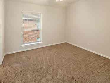 Private Room + Bathroom in Townhome