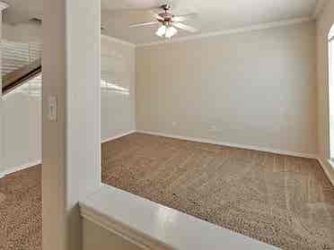 Private Room + Bathroom in Townhome