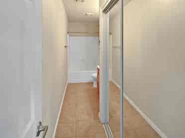 Private Room + Bathroom in Townhome