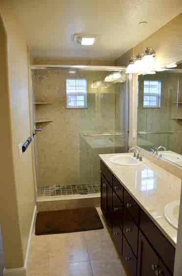Beautiful  BA Townhouse