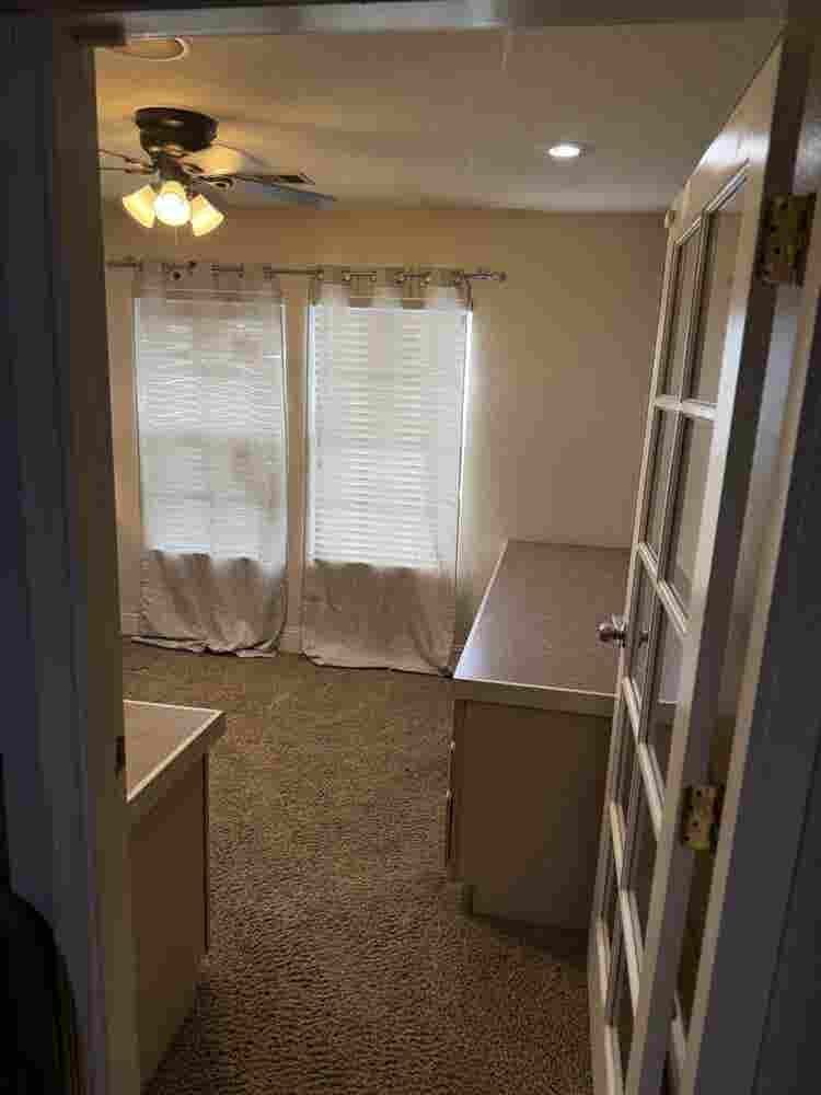 Room for rent in Eastvale home