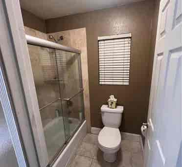 Room for rent in Eastvale home