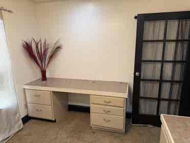 Room for rent in Eastvale home