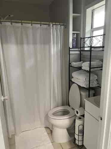Furnished Studio Apt w/ utilities