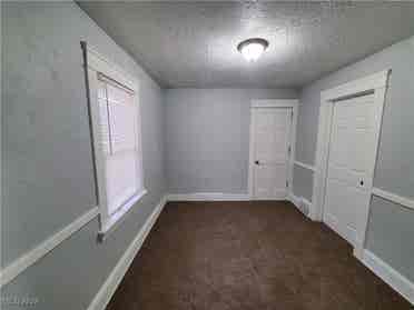 Stunning 3 Bedroom Single Family