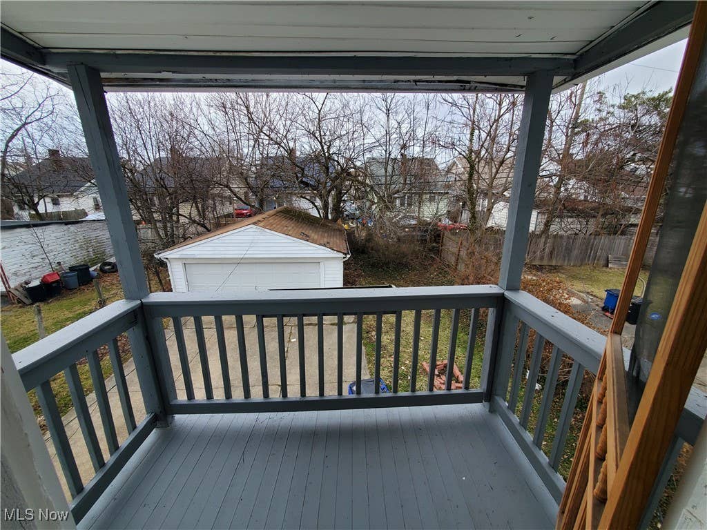 Stunning 3 Bedroom Single Family
