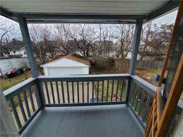 Stunning 3 Bedroom Single Family