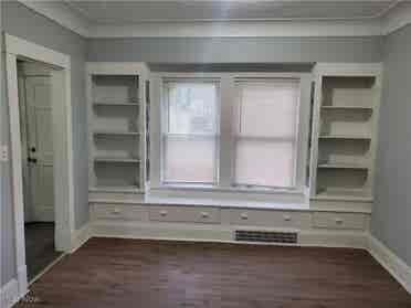 Stunning 3 Bedroom Single Family