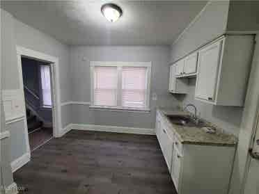Stunning 3 Bedroom Single Family