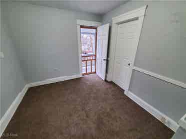 Stunning 3 Bedroom Single Family