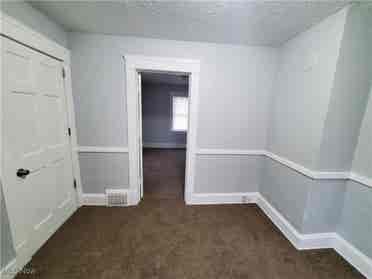 Stunning 3 Bedroom Single Family