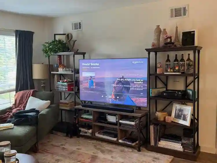 Bedroom & attached bath in Dunwoody