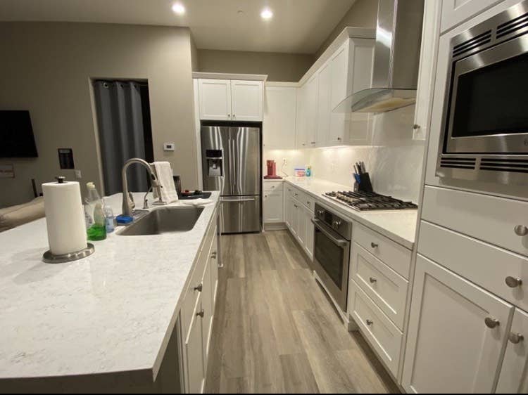 Furnished Room in Irvine