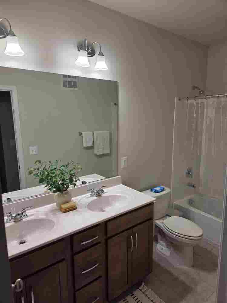 All inclusive room for rent