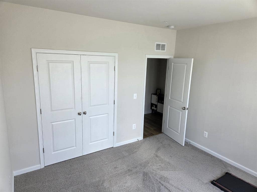 All inclusive room for rent