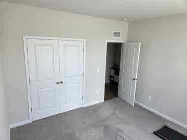 All inclusive room for rent