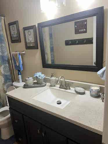 Bedroom & Private Bathroom