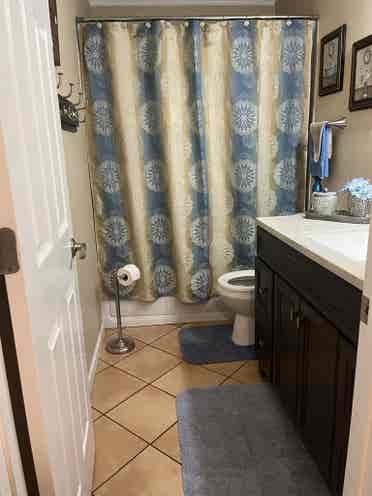 Bedroom & Private Bathroom