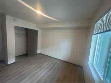 Ready to move in NOW!