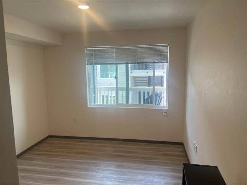 Ready to move in NOW!