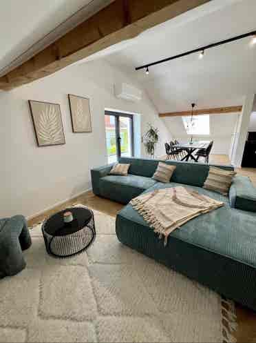 Simply Living Apartment