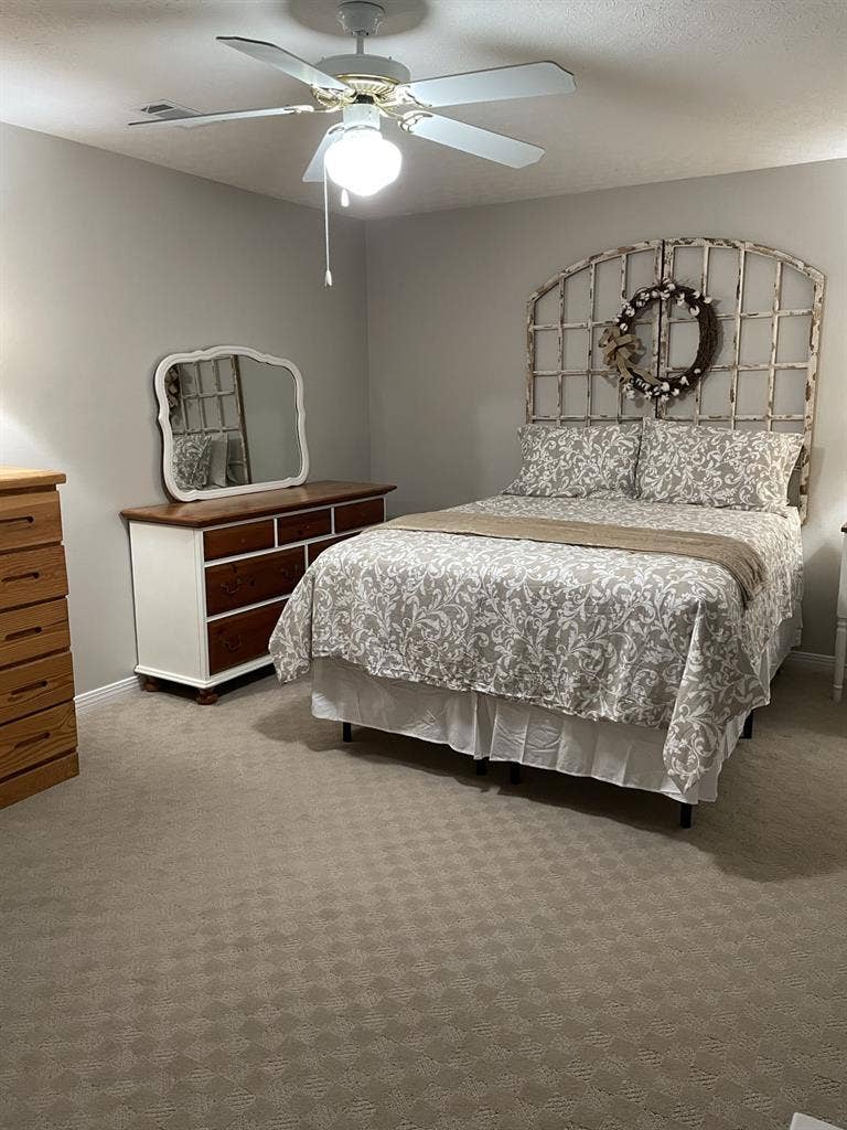 Downtown FWB, 5 min to EVERYTHING!!