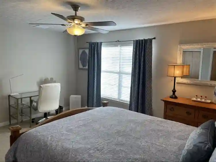 Downtown FWB, 5 min to EVERYTHING!!