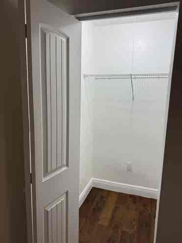 Rooms for rent near El Portal