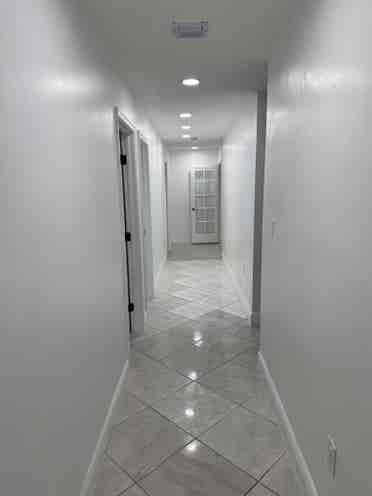 Rooms for rent near El Portal