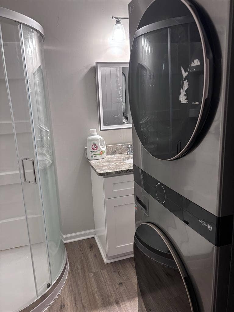 Room for Rent!