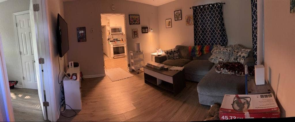 Room for Rent!