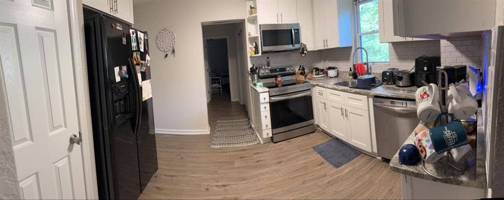 Room for Rent!