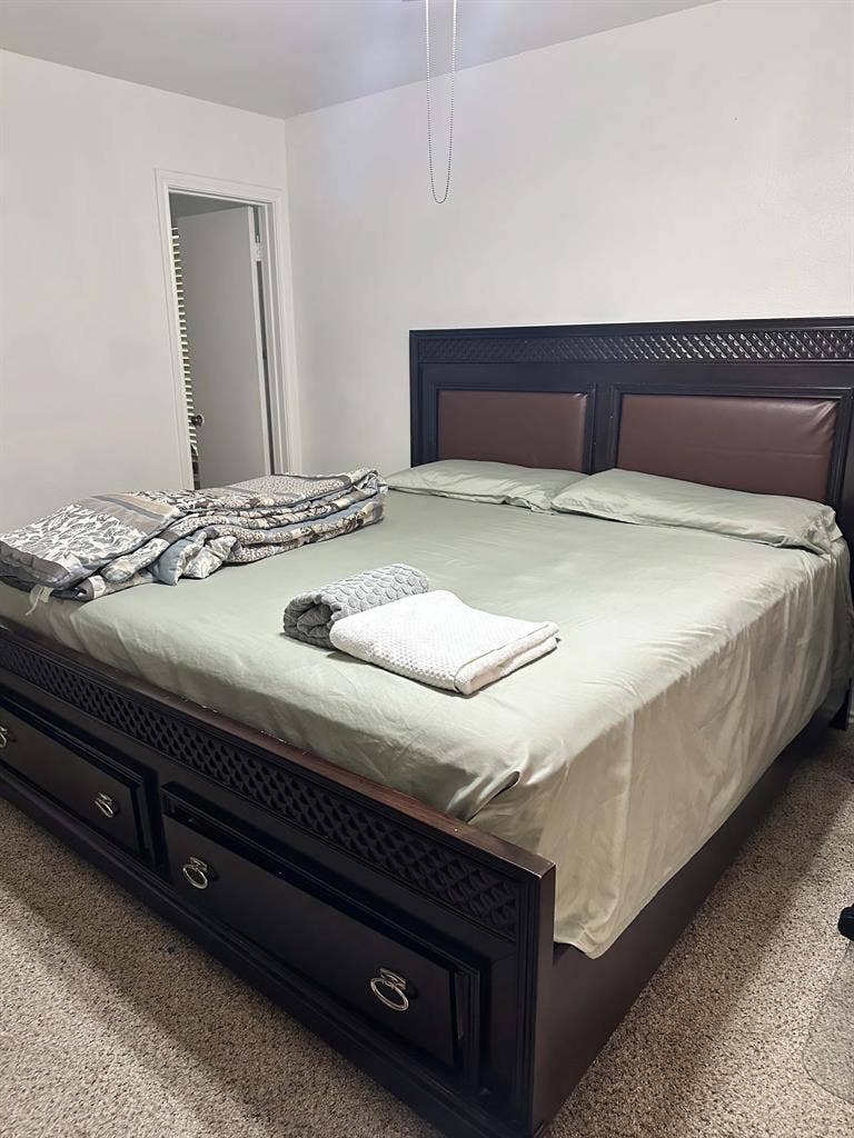 Medical Area -furnished room