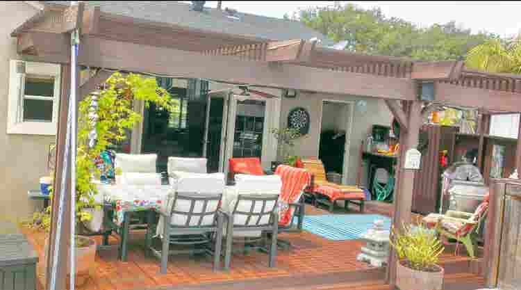 Lakewood pool home 1 roommate