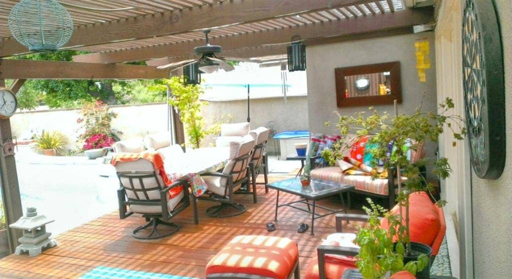 Lakewood pool home 1male,Avail