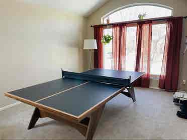 Spacious Room near RedRocks