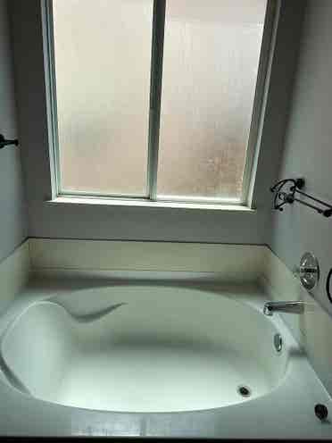 Patranco Area -Furnished room