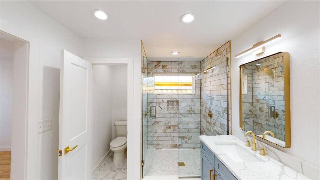 1 BR in Dallas